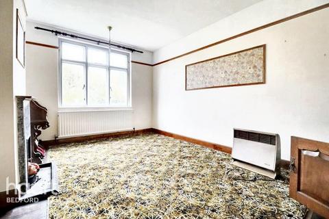 undefined, The Causeway, Carlton