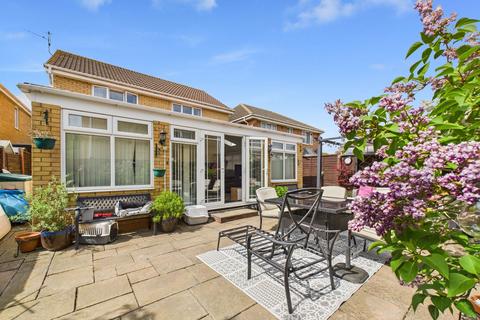4 bedroom detached house for sale, Park Farm Way, Park Farm, Peterborough, PE2