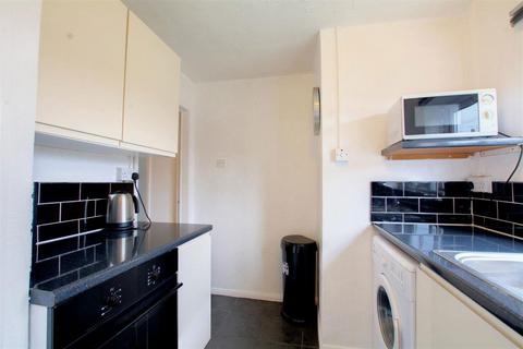 1 bedroom apartment to rent, Mildenhall Crescent, Bestwood, NG5 5RP