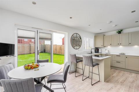 3 bedroom detached house for sale, Hawkins Drive, Preston
