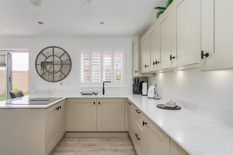 3 bedroom detached house for sale, Hawkins Drive, Preston