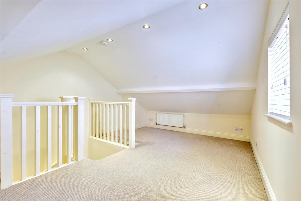 Attic 1.jpeg