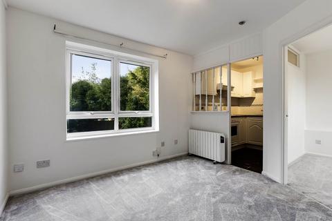 1 bedroom apartment for sale, Oakley Court, Mill Road, Royston