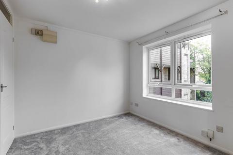 1 bedroom apartment for sale, Oakley Court, Mill Road, Royston