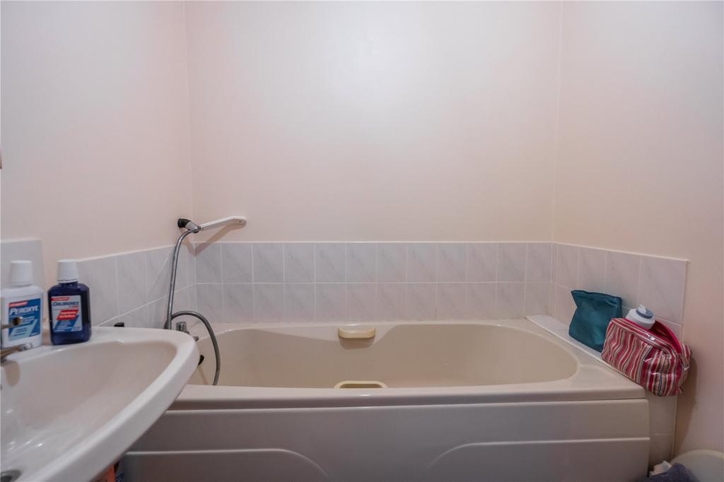 Bathroom (2)