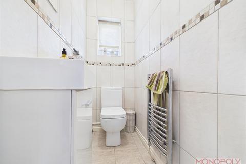 21 Bickleywood Drive, Wrexham, LL13 9XA