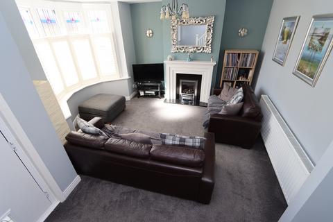 3 bedroom semi-detached house for sale, Seatonville Crescent, West Monkseaton, Whitley Bay, NE25 8TQ