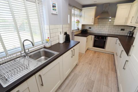 3 bedroom semi-detached house for sale, Seatonville Crescent, West Monkseaton, Whitley Bay, NE25 8TQ