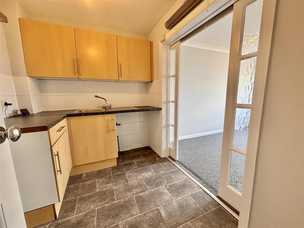 Fitted Kitchen
