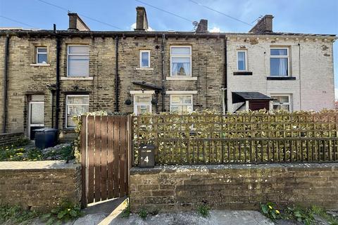 4 Albert Street, Queensbury, Bradford, BD13 1AT