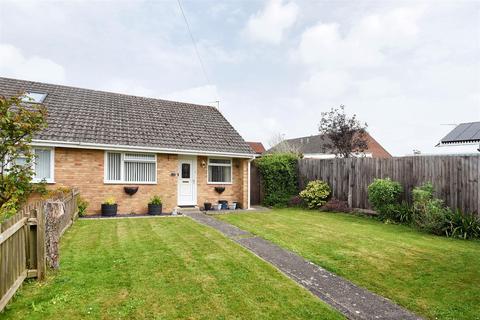 2 bedroom semi-detached bungalow for sale, Maple Way, Gillingham