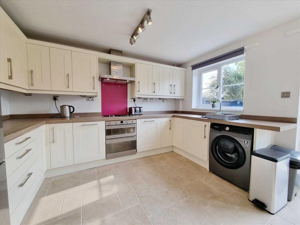 Kitchen Diner: