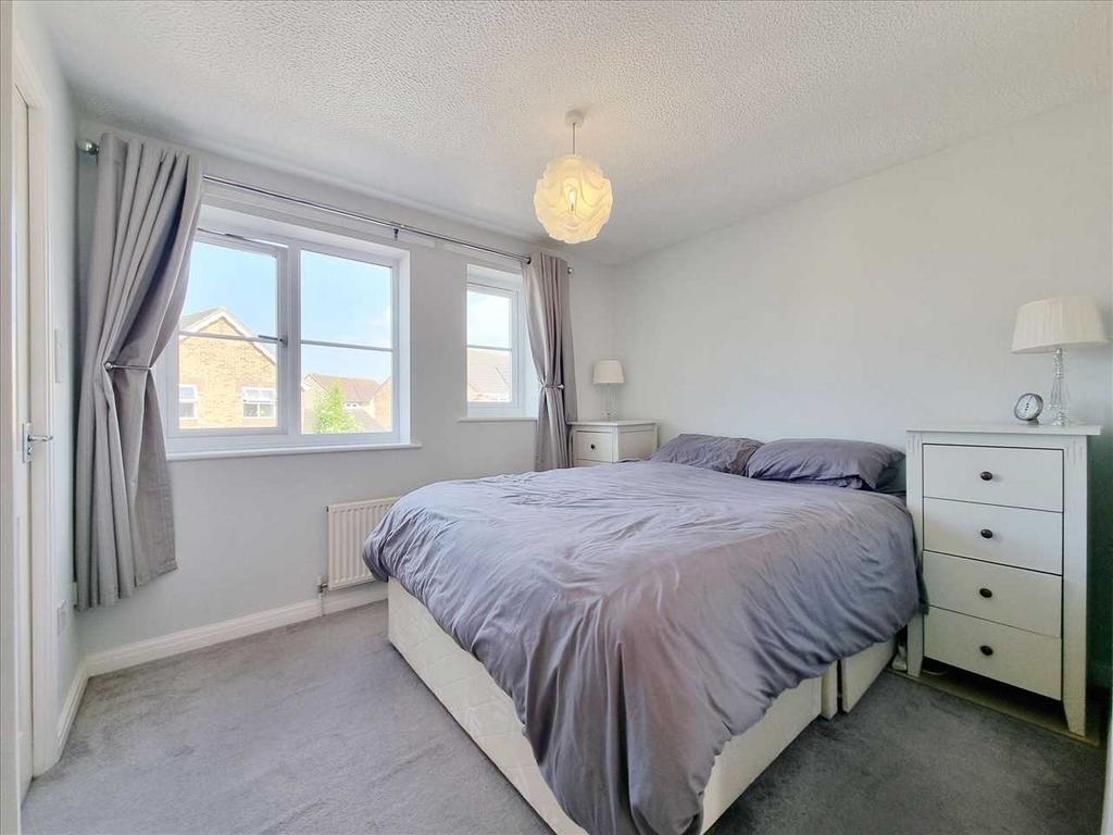 Bedroom 1: