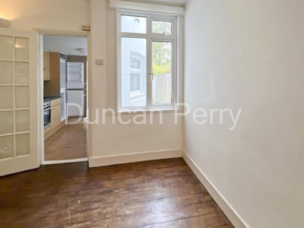 Diningroom1.JPG