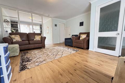 3 bedroom detached house for sale, Elmbank Grove, Handsworth Wood, Birmingham
