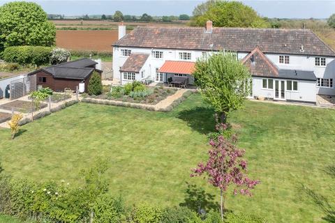 4 bedroom detached house for sale, Tockenham, Swindon SN4