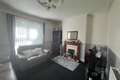 3 bedroom end of terrace house for sale, Clydach Road, Morriston, Swansea