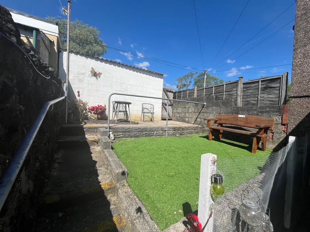 Thumbnail IMG 4973.jpg