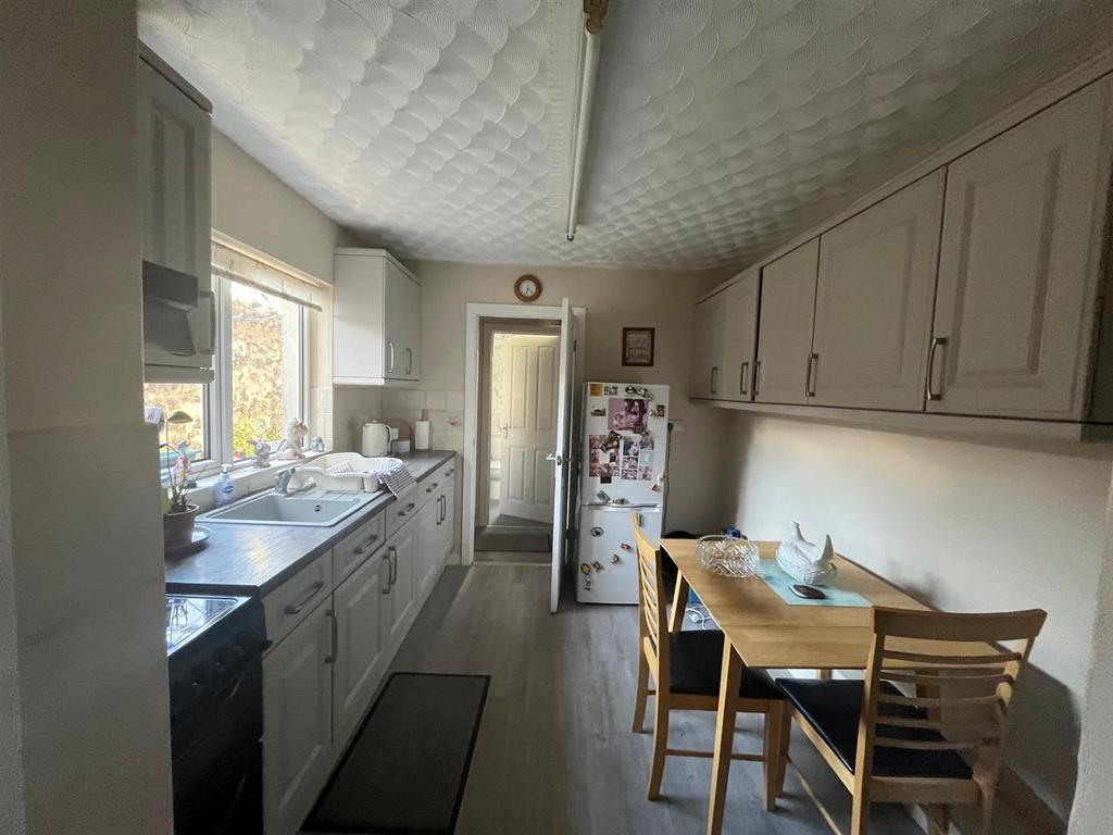 Thumbnail IMG 4970.jpg