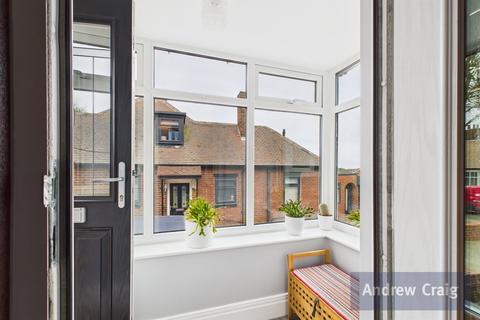 3 bedroom semi-detached house for sale, Cleaside Avenue, South Shields