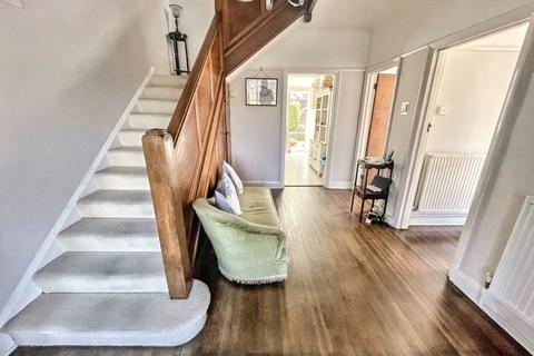 6 bedroom semi-detached house for sale, Bournemouth
