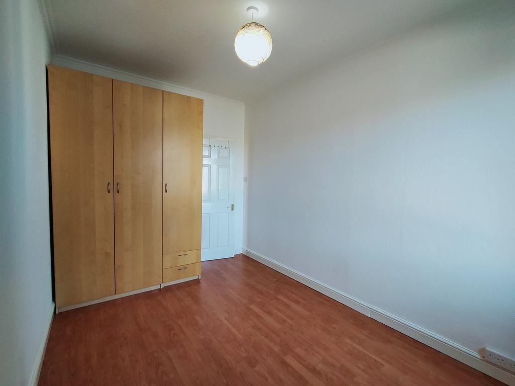 Bedroom 2 2