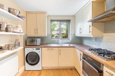8 Erasmus Close, Cambridge, CB4 3TJ