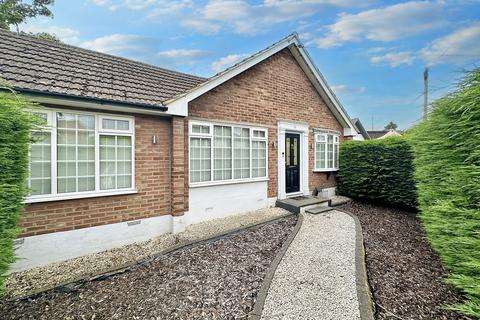 3 bedroom detached bungalow for sale, Mons Avenue, Billericay CM11