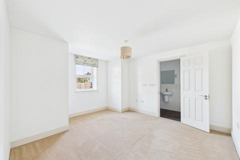 undefined, Phoenix Court, Thame, Oxfordshire