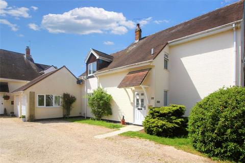 2 Applegate, St Mary Bourne, Andover, SP11 6DT