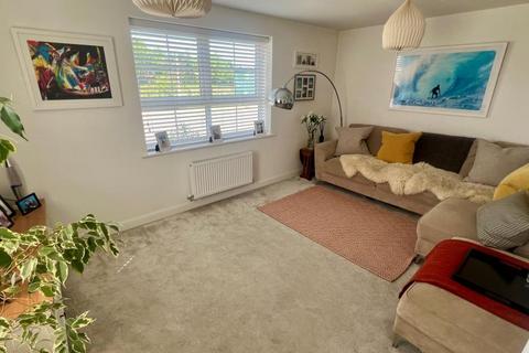 1 Burden Close, Wimborne, BH21 2FX