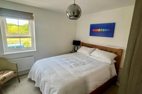 1 Burden Close, Wimborne, BH21 2FX