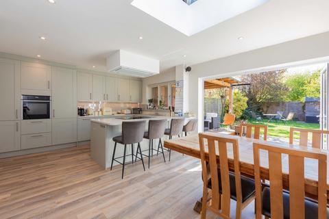 4 bedroom semi-detached house for sale, Highfield Road, Maidenhead