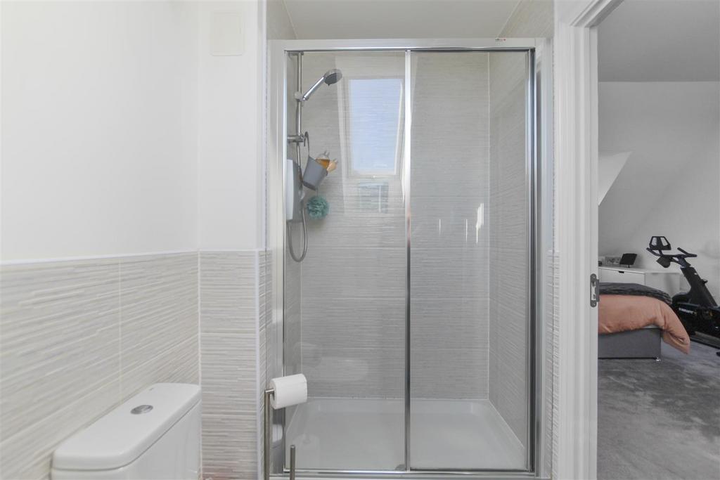Master En-Suite