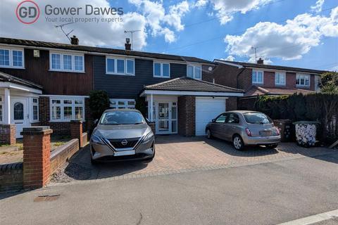 16 Cedar Road, Grays, RM16 4SX