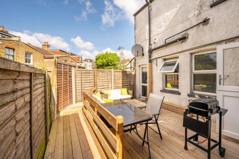 1 bedroom flat for sale, Springfield Road, Chingford, London, E4