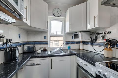 6 bedroom terraced house for sale, Citadel Road East, Plymouth PL1