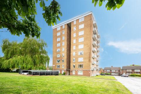 78 Strongbow Crescent, Eltham, London, SE9 1DR