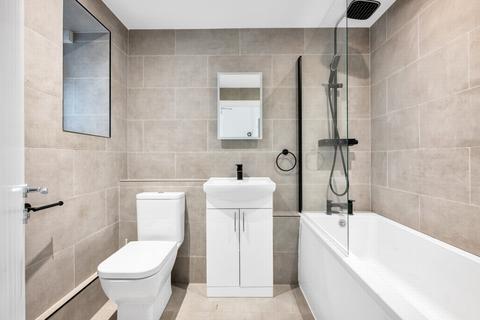 78 Strongbow Crescent, Eltham, London, SE9 1DR