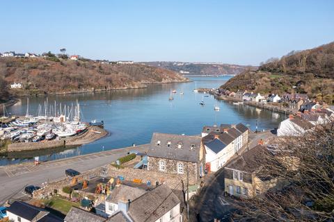 undefined, Quay Street, Fishguard SA65