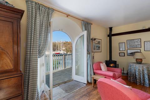 undefined, Quay Street, Fishguard SA65