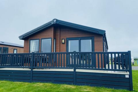 2 bedroom park home for sale, Queensberry Bay Leisure Park