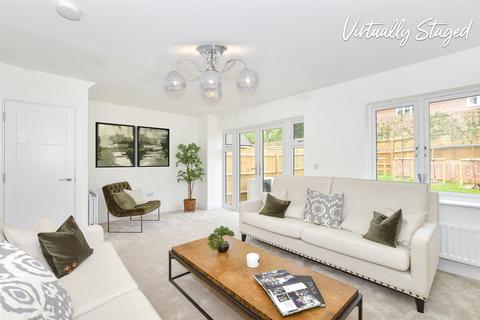 3 bedroom semi-detached house for sale, Willowhurst, Temple Gate, Burgess Hill, West Sussex