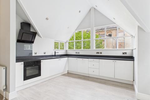 2 bedroom end of terrace house to rent, Welwick House Mews, Pearson Park, HU5