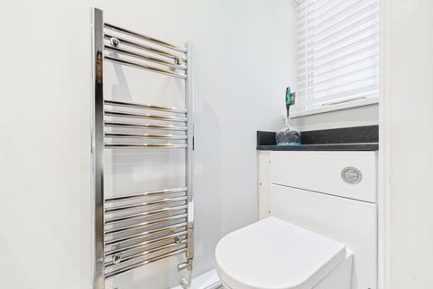 2 bedroom end of terrace house to rent, Welwick House Mews, Pearson Park, HU5