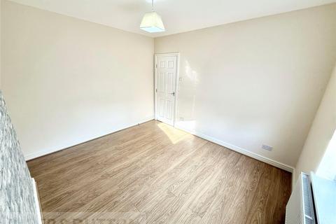 3 bedroom apartment to rent, Chester Road, Stretford, Manchester, Greater Manchester, M32