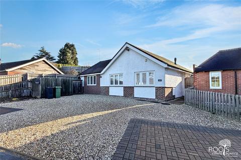 2 bedroom bungalow for sale, Long Lane, Newbury RG14