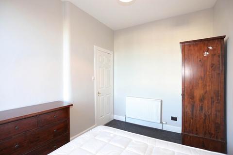 1 bedroom flat to rent, Hawthornvale, Edinburgh,