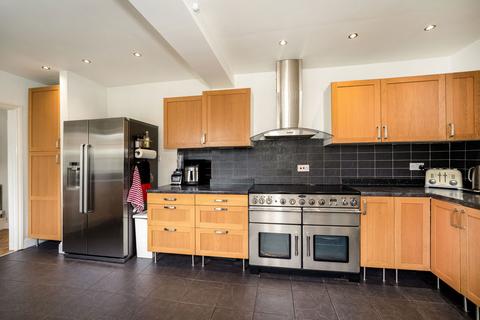 19 Aragon Place, Kimbolton, Huntingdon, PE28 0JD