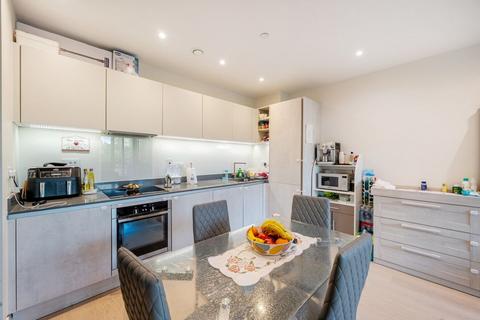 1 bedroom flat for sale, 18 Royal Engineers Way, london NW7